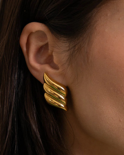 Heather Statemenet Earrings Gold